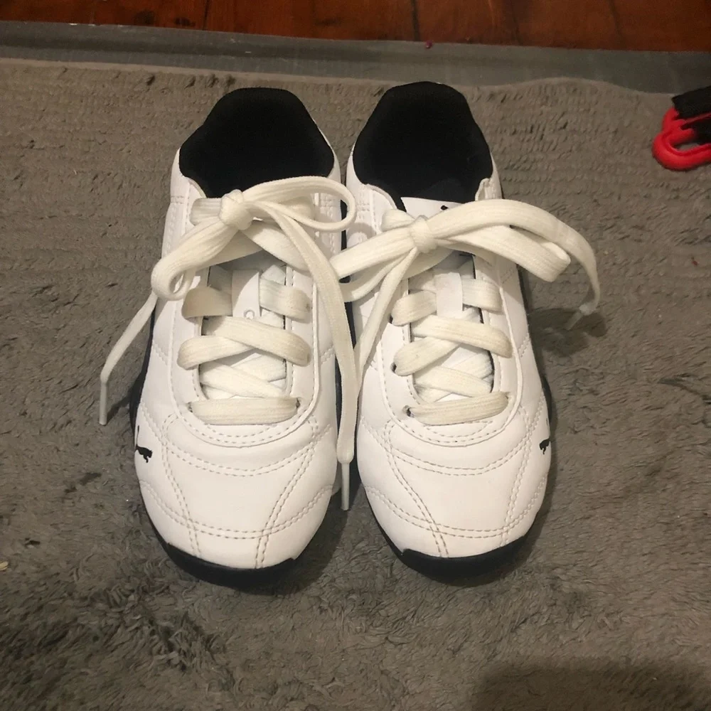 Little boys size 11 puma shoes. Practically new. - Picture 2 of 5
